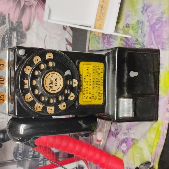 Vintage 1950s Bank Wall Mount Black Rotary Payphone - Picture 4 of 7